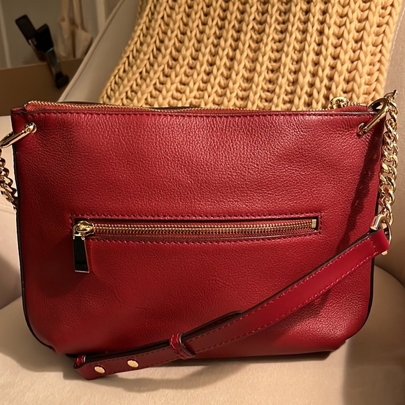 Michael Kors Large Lillie Crossbody/Messenger Bag - Picture 4 of 12